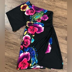 Bisou Bisou Woman's Size 4 One Shoulder Bodycon Dress with front slit.